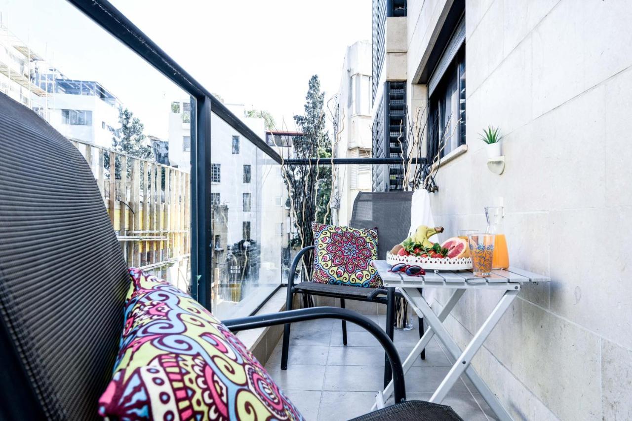 Stunning 2Br Apt W Balcony In City Center By Sea N' Rent Tel Aviv Exterior foto